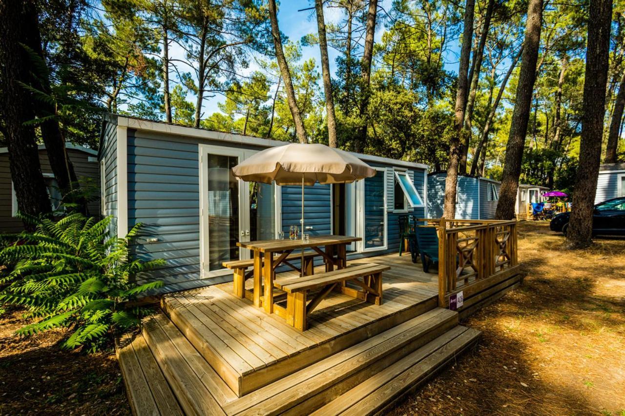 Camping La Sousta**** Otel Remoulins Dış mekan fotoğraf